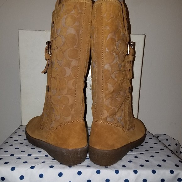 COACH BOOTS SIZE 8.5 - CAMEL COLOR SUEDE - NEW - Picture 4 of 5